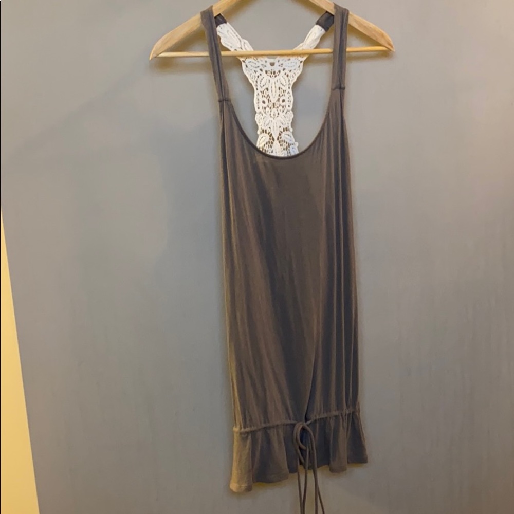 Mauve tank
